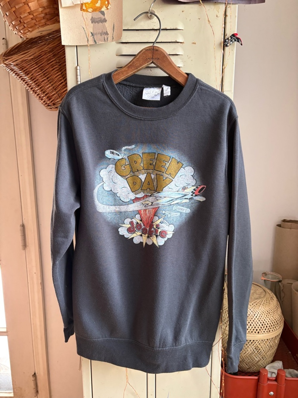 Green Day Crewneck Sweatshirt - Picture 8 of 14